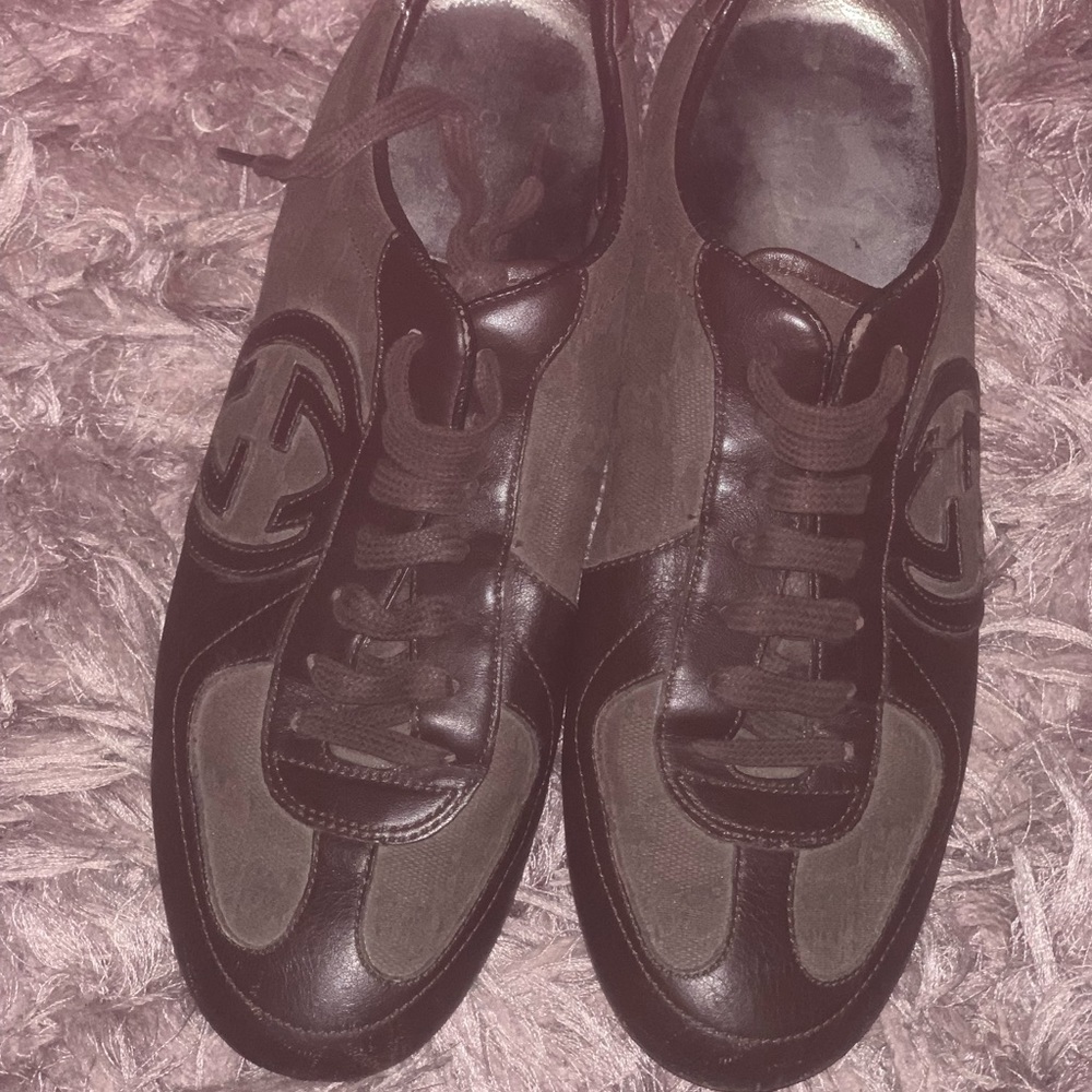 Authentic Gucci Shoes! Worn but great condition.